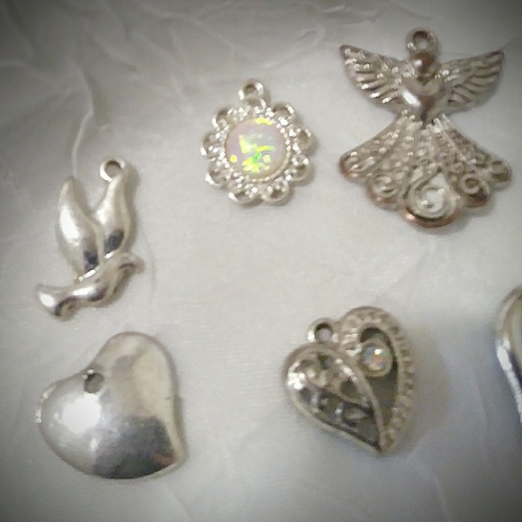 Bundle of charms - Picture 3 of 3